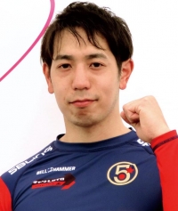 松浦 悠士