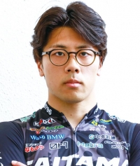 川田 真也
