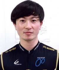 野崎 翼