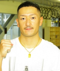 松井 宏佑