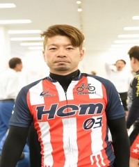 安部 達也
