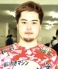 小酒 大勇