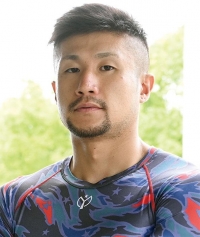 塩崎 隼秀