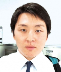 原井 博斗