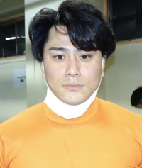 出口 謙一郎
