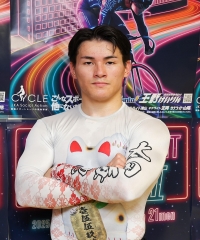太田 海也