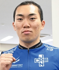 中込 健太