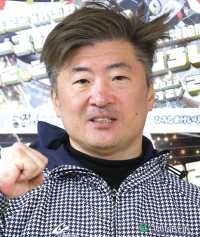 山内 卓也