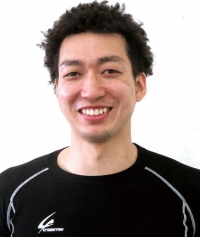 山崎 賢人