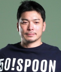 香川 雄介
