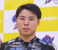 熊崎 麻人