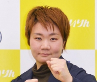 吉岡 詩織