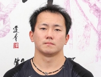 中釜 章成