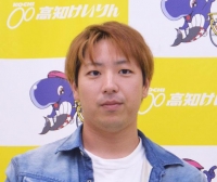 仁藤 秀