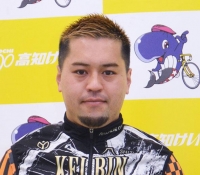 小酒 大勇