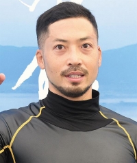 嶋津 拓弥
