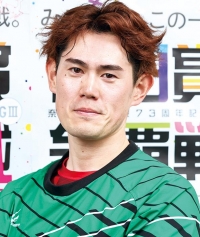 小川 真太郎