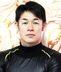 山田 英明