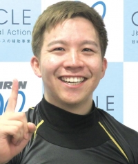 小林 泰正