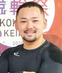上野 優太