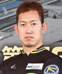 脇本 雄太