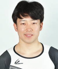中村 龍吉