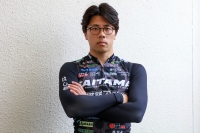 川田 真也