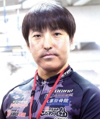 白岩 大助