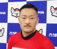 松井 宏佑