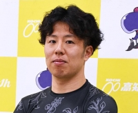 中田 健太