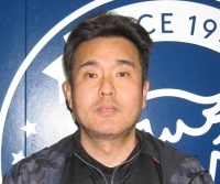 西浦 仙哉