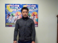 岩津 裕介