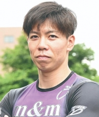 真鍋 顕汰