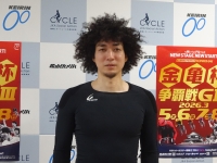 山崎 賢人