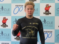 青柳 靖起