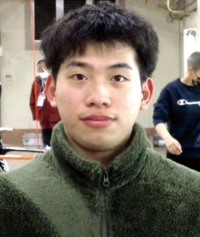 長屋 秀明