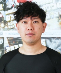 成松 春樹
