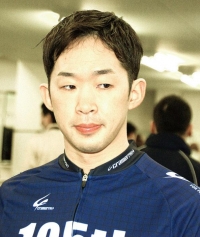 小笹 隼人
