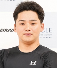 田中 衛太