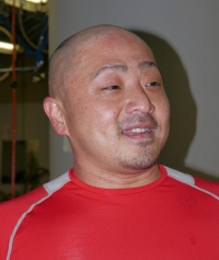 田中 秀治