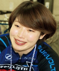 石井 貴子