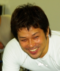 松岡 健介