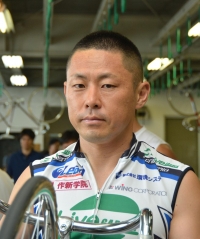 真崎 新太郎