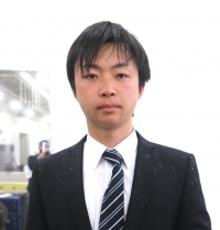 枠元 一葵