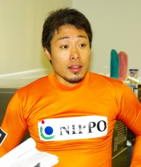 吉本 卓仁