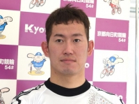 脇本 雄太