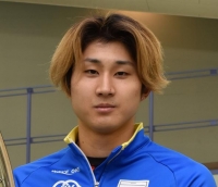 志田 龍星