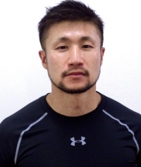 梅崎 隆介