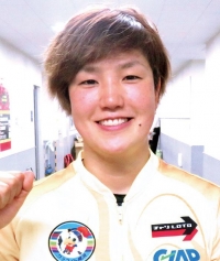 小林 莉子