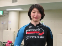 石井 貴子